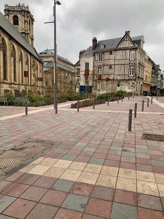 Studio Centre Ville -001 Rouen Eksteriør bilde
